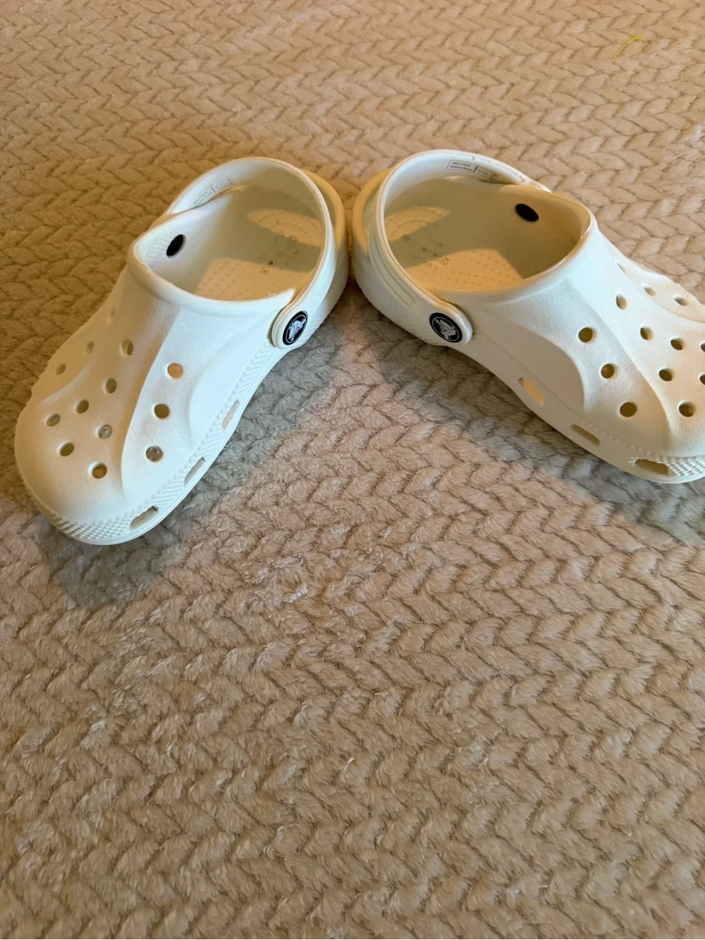 CROCS Kids Classic Clog in White Size 11